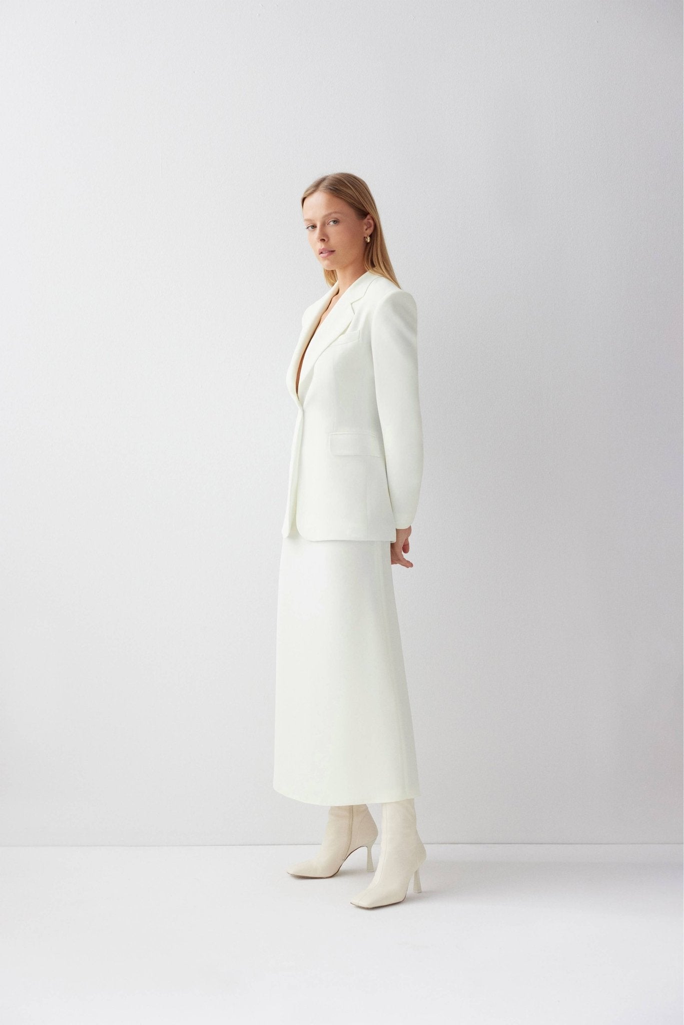 Joie Jacket White - The OffingerLe Cle